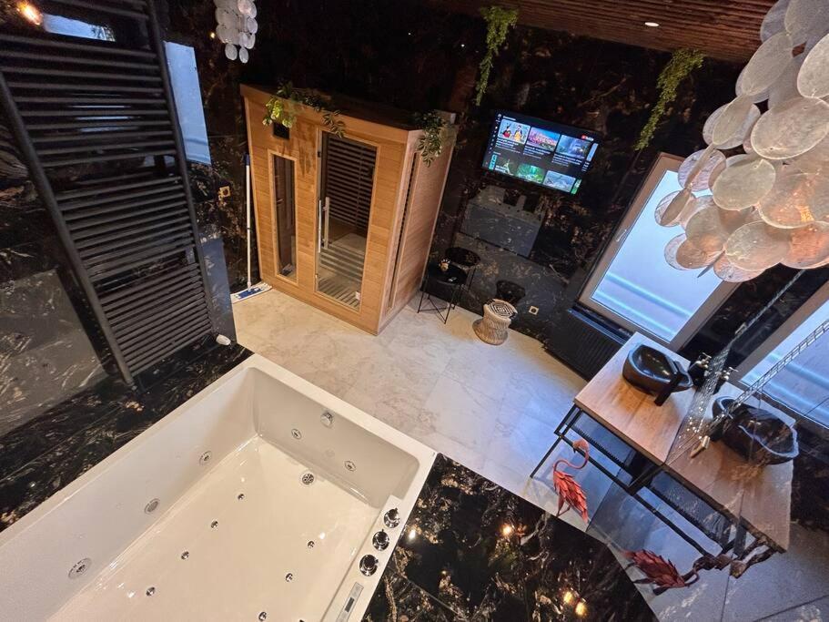 Esprit Africa, Spa Et Sauna De Luxe Mulhouse Exterior foto